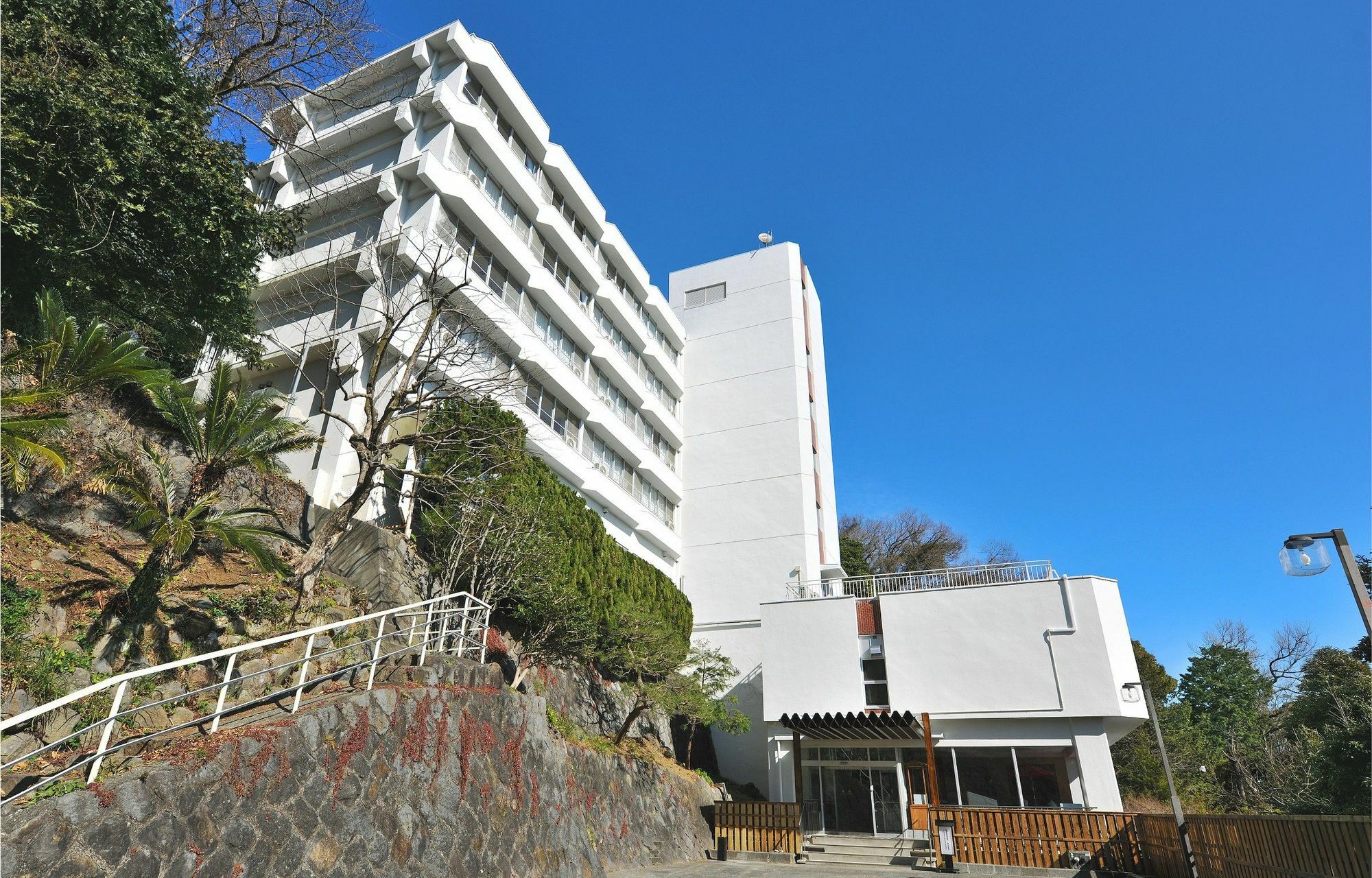 Onsen Hostel Hinoemi Atami  Exterior photo